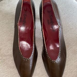 Yves Saint Laurent leather heels